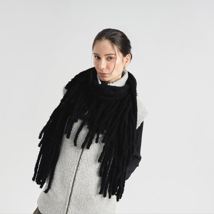 Chalina Cascade De Alpaca Color Negro