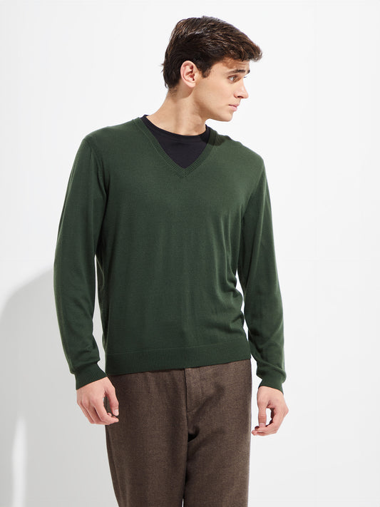 Bryan de Vicuña Green Sweater
