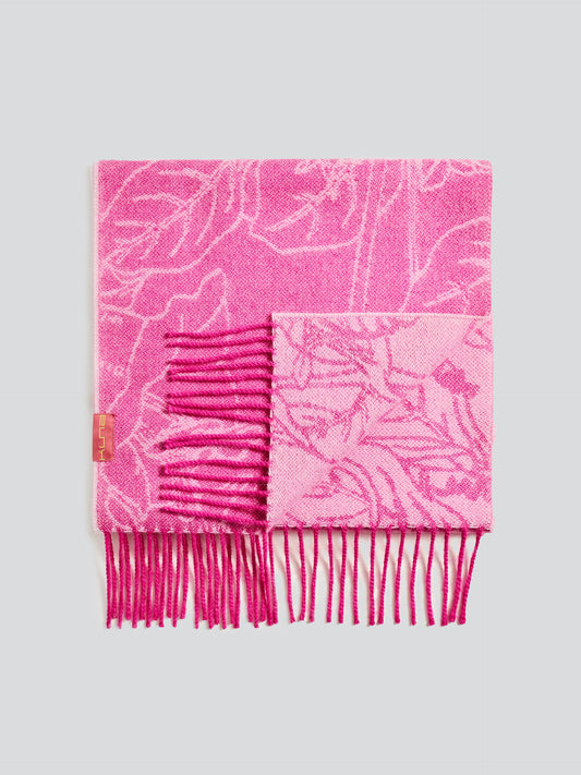 Yetzael Scarf Made of Baby Alpaca in Fuchsia Color