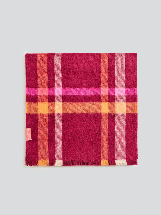 Vallejos Baby Alpaca Scarf in Cherry Color