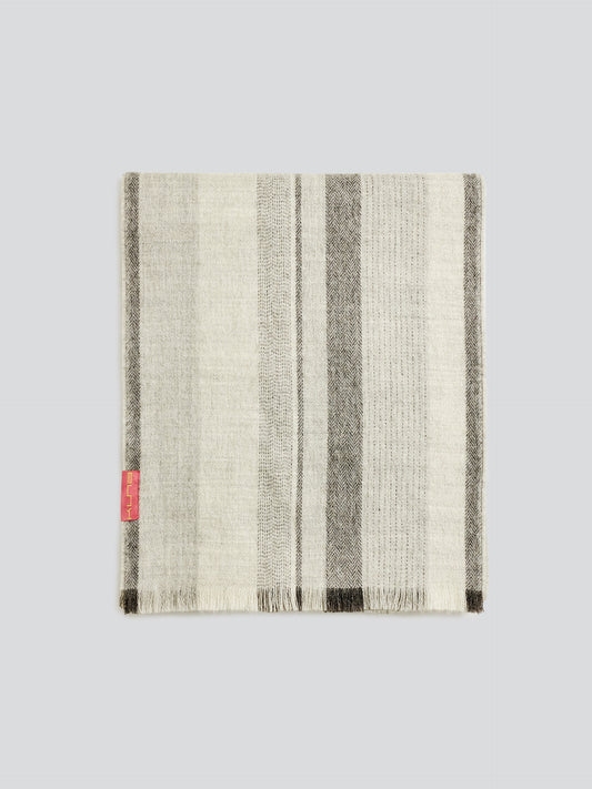 Valter Eco Scarf Made of Baby Alpaca in Grey