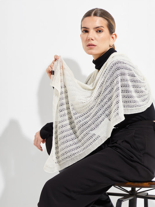 White Alpaca Brisa Scarf