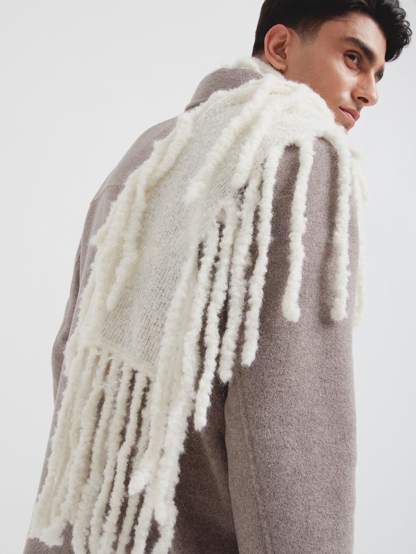 Chalina Cascade De Alpaca Color Ecru