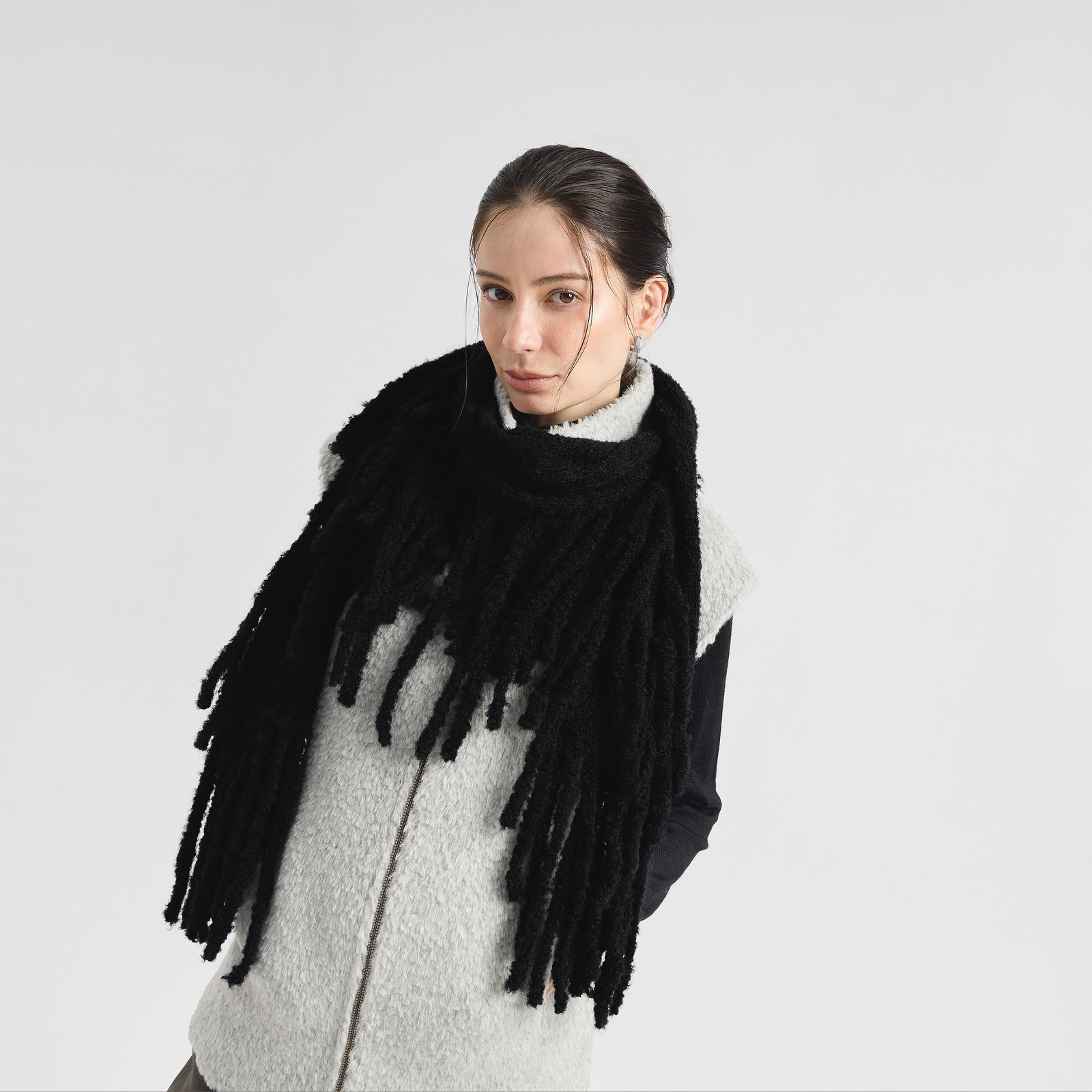 Chalina Cascade De Alpaca Color Negro