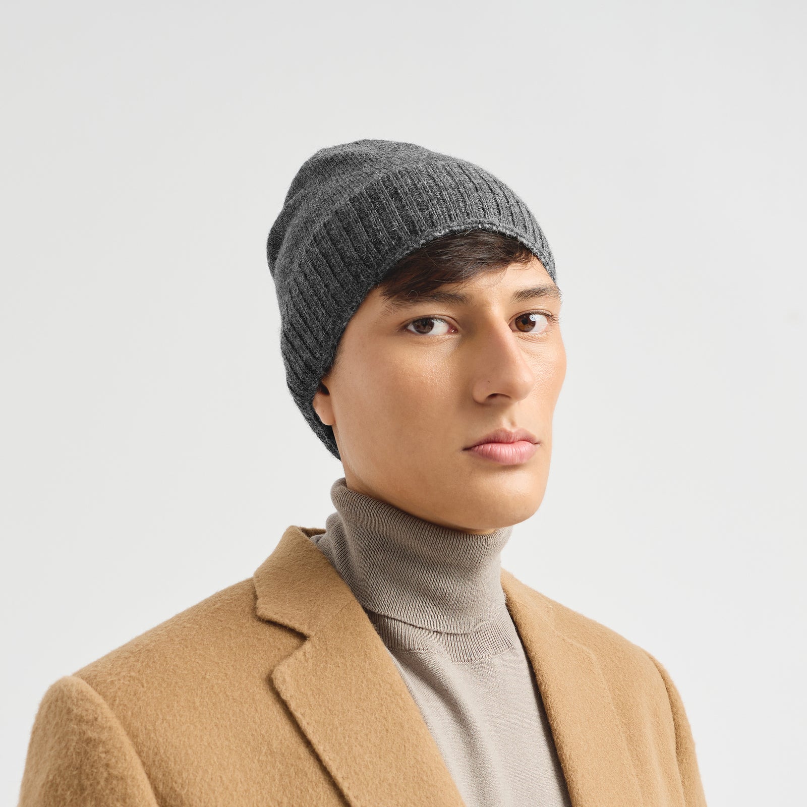 Gorro Crush De Baby Alpaca Color Gris
