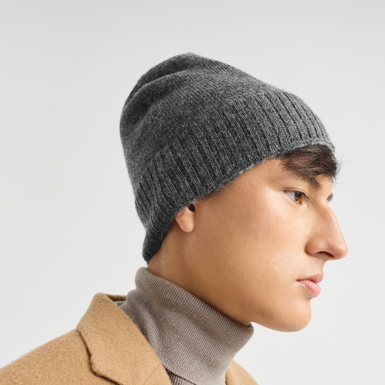 Gorro Crush De Baby Alpaca Color Gris