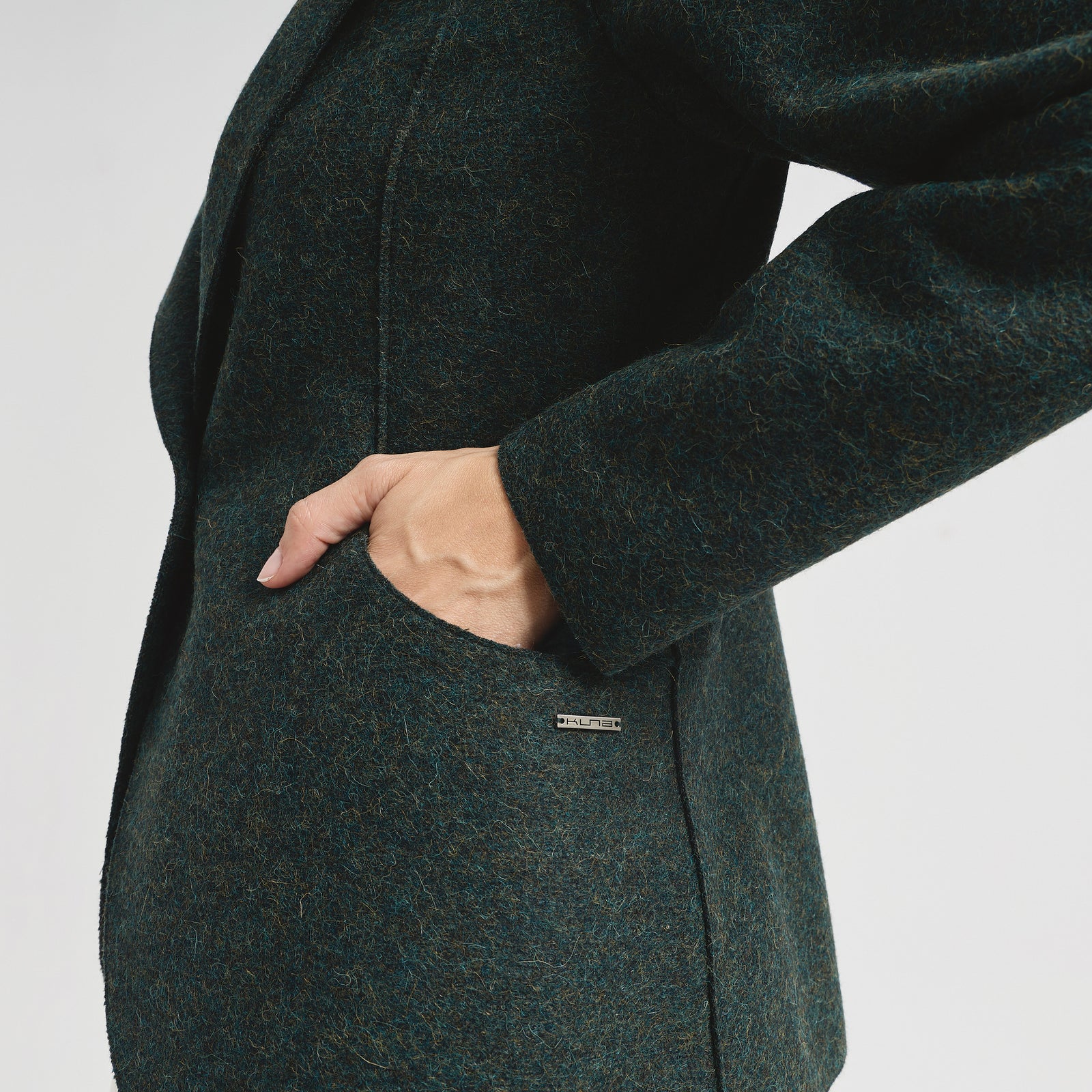 Saco Carina De Alpaca Y Lana Color Verde