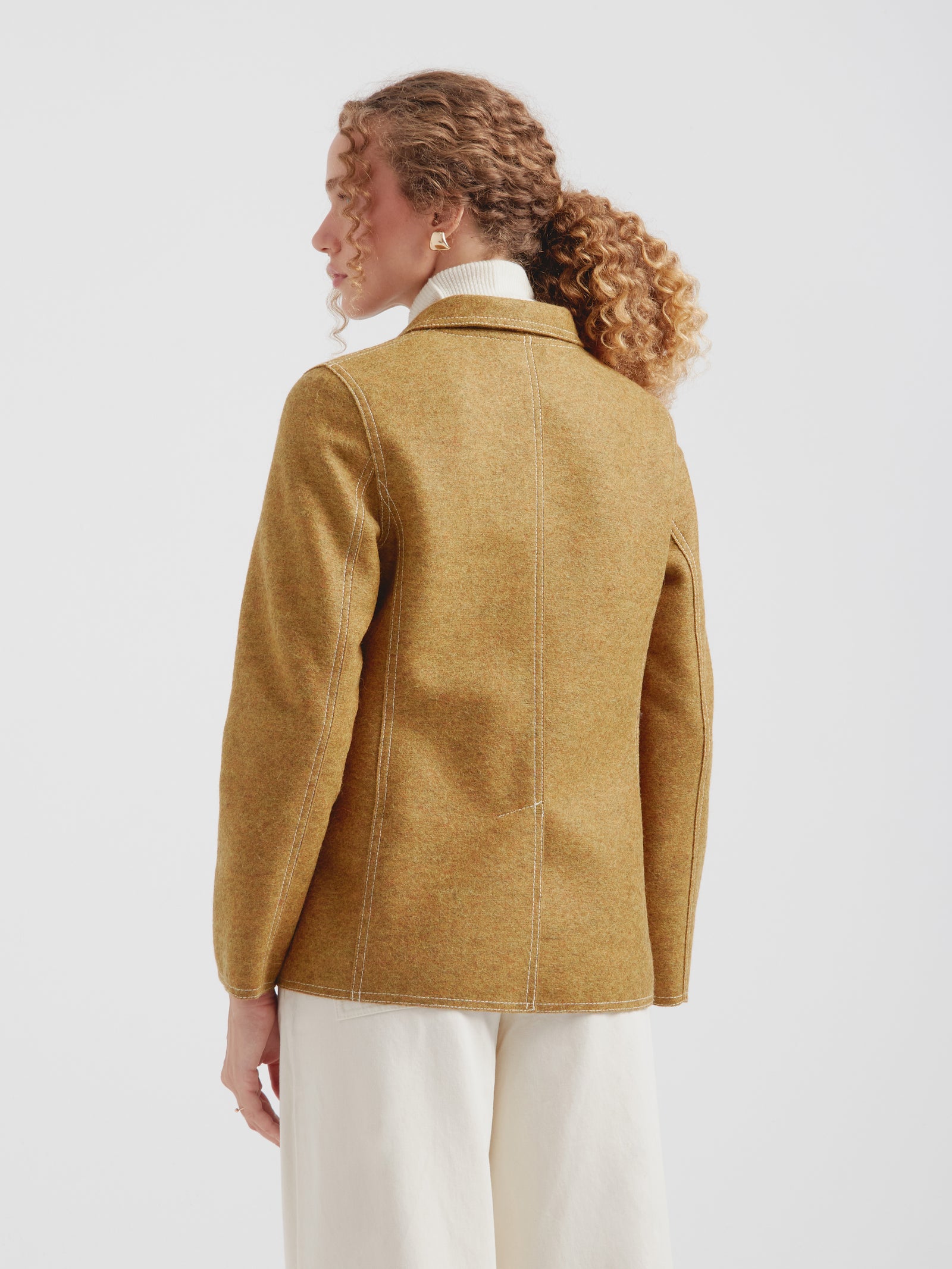 Saco Carolina De Alpaca y Lana Color Amarillo