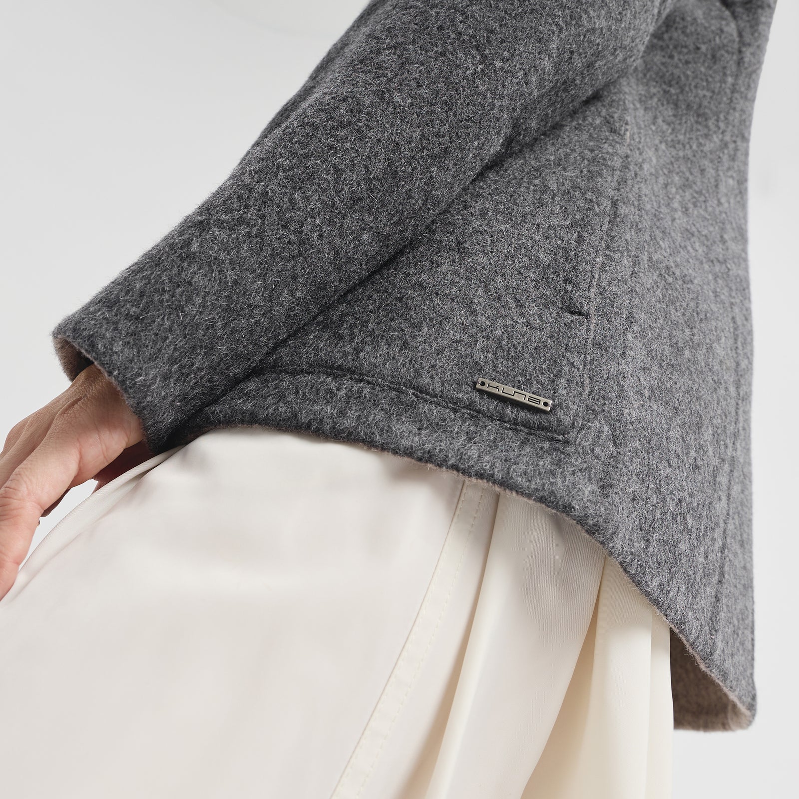 Saco Camelia De Baby Alpaca Color Gris