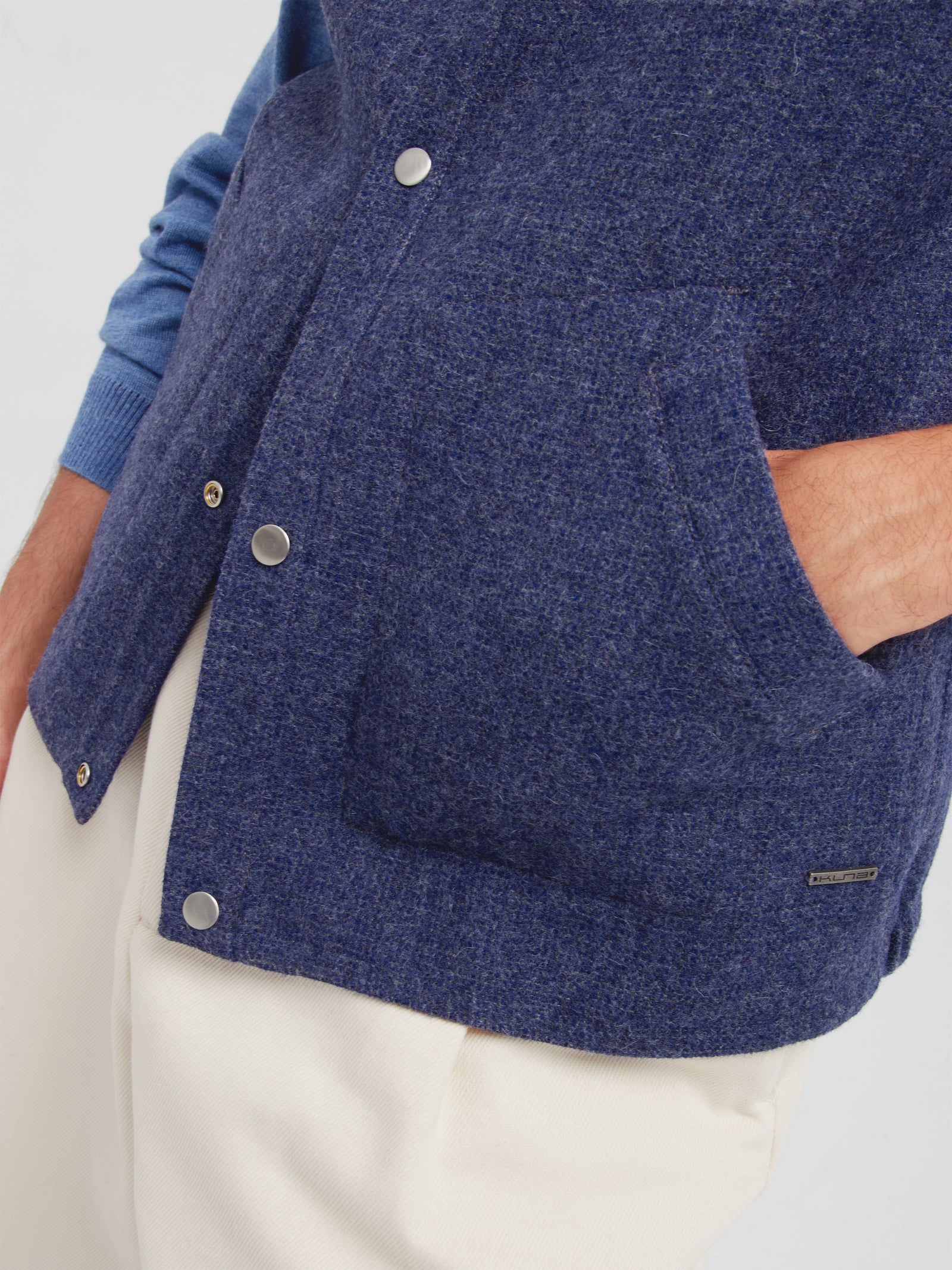 Country Vest in Baby Alpaca Color Blue