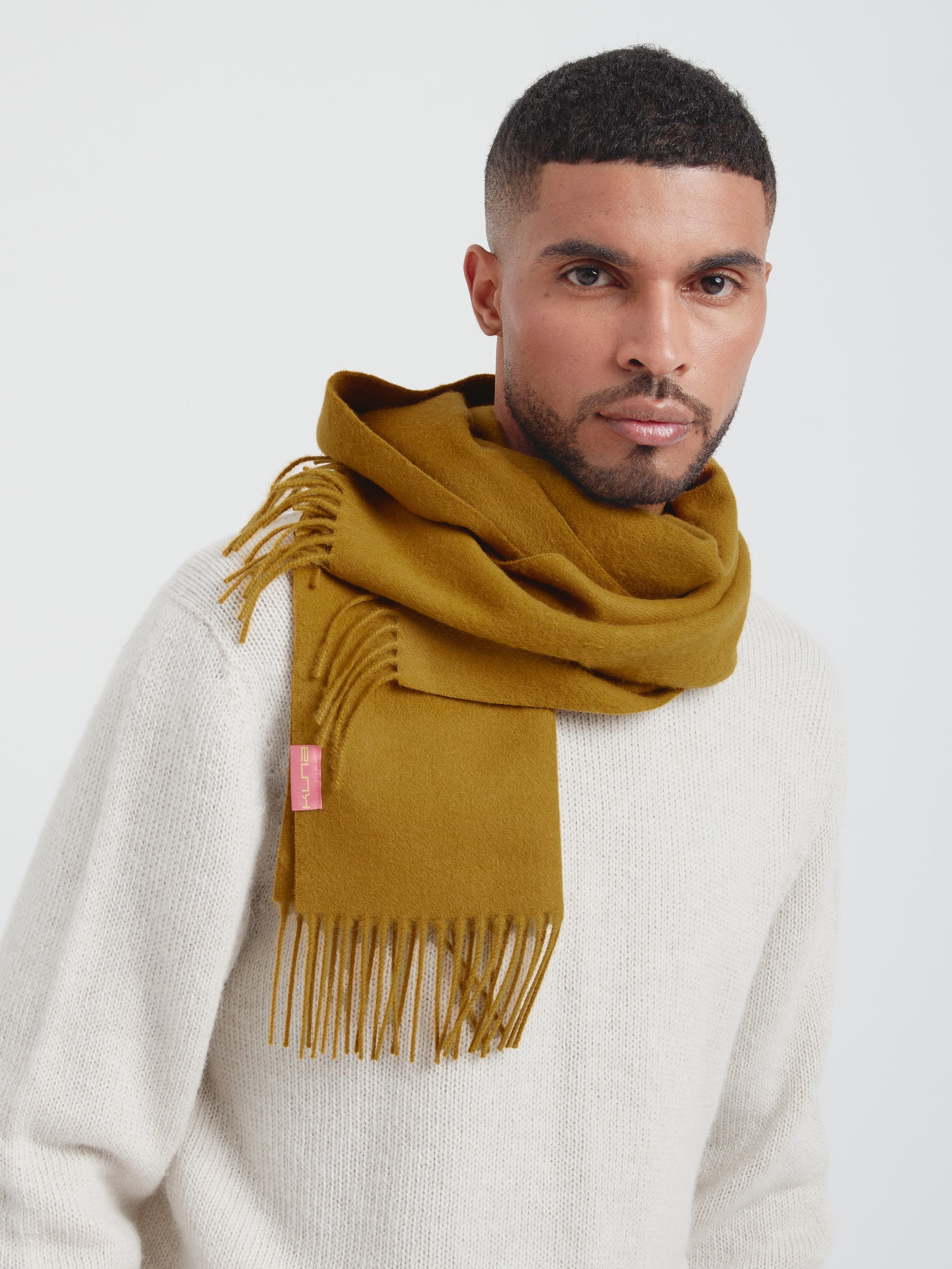 Chalina Adrian De Baby Alpaca Color Amarillo