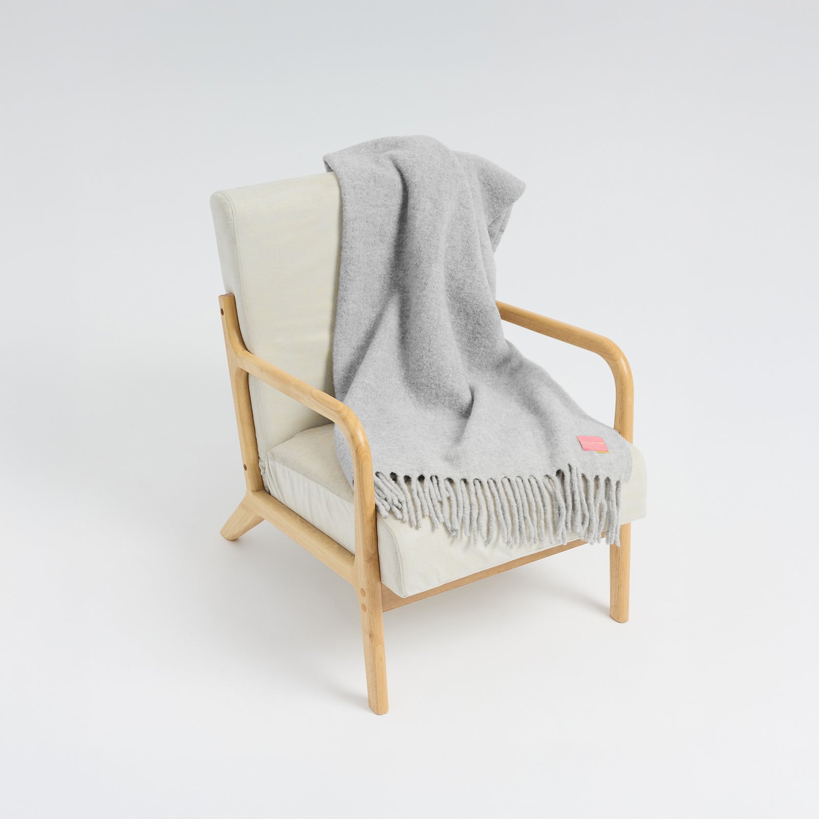 Manta Cadbury De Baby Alpaca Color Gris