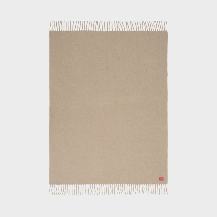 Manta Cadbury Baby Alpaca Color Beige