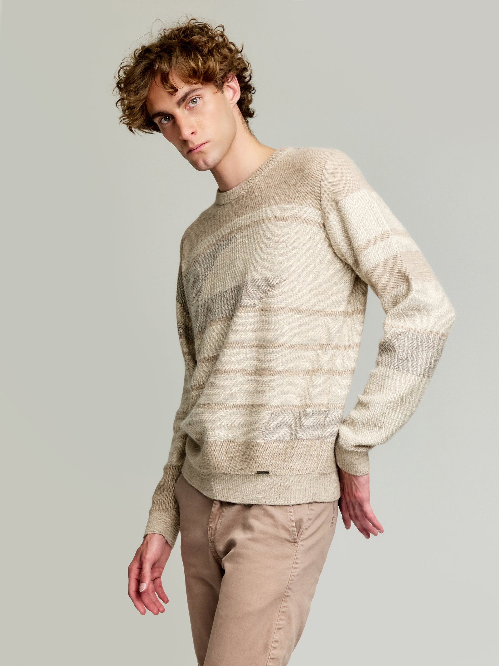 Yackson Sweater in Baby Alpaca Color Beige