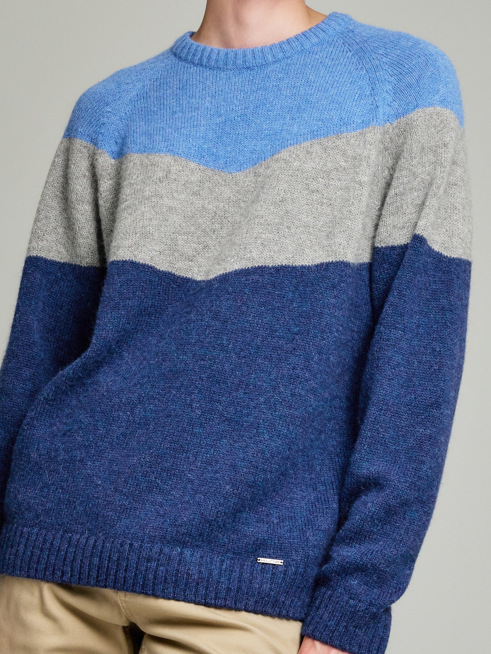 Suéter Yannick De Baby Alpaca Color Azul