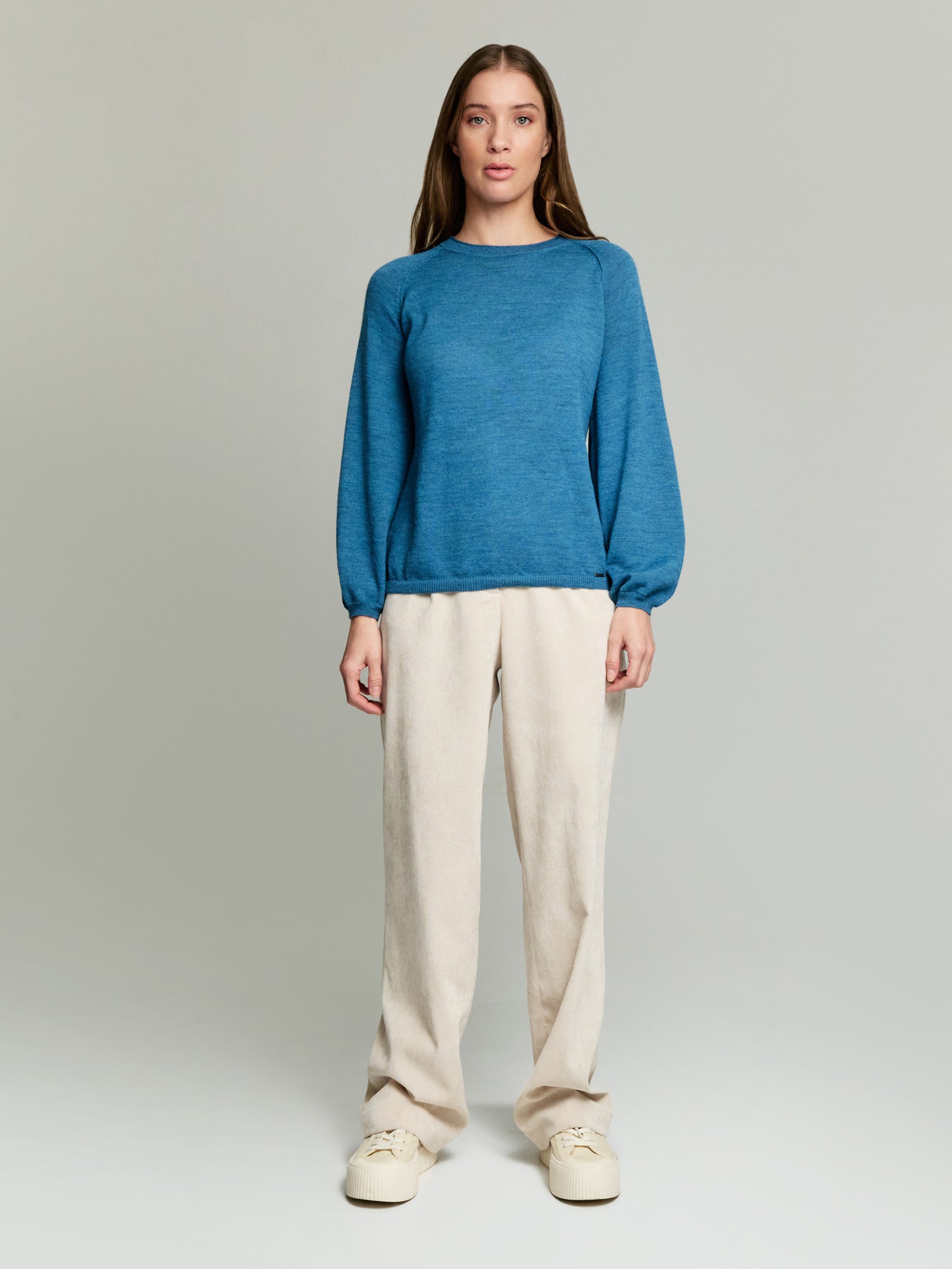 Suéter Yanela De Baby Alpaca Color Celeste