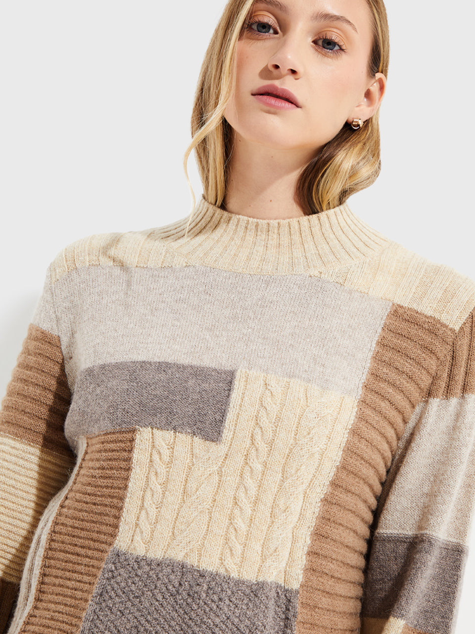 Ysrael Sweater in Baby Alpaca Color Beige