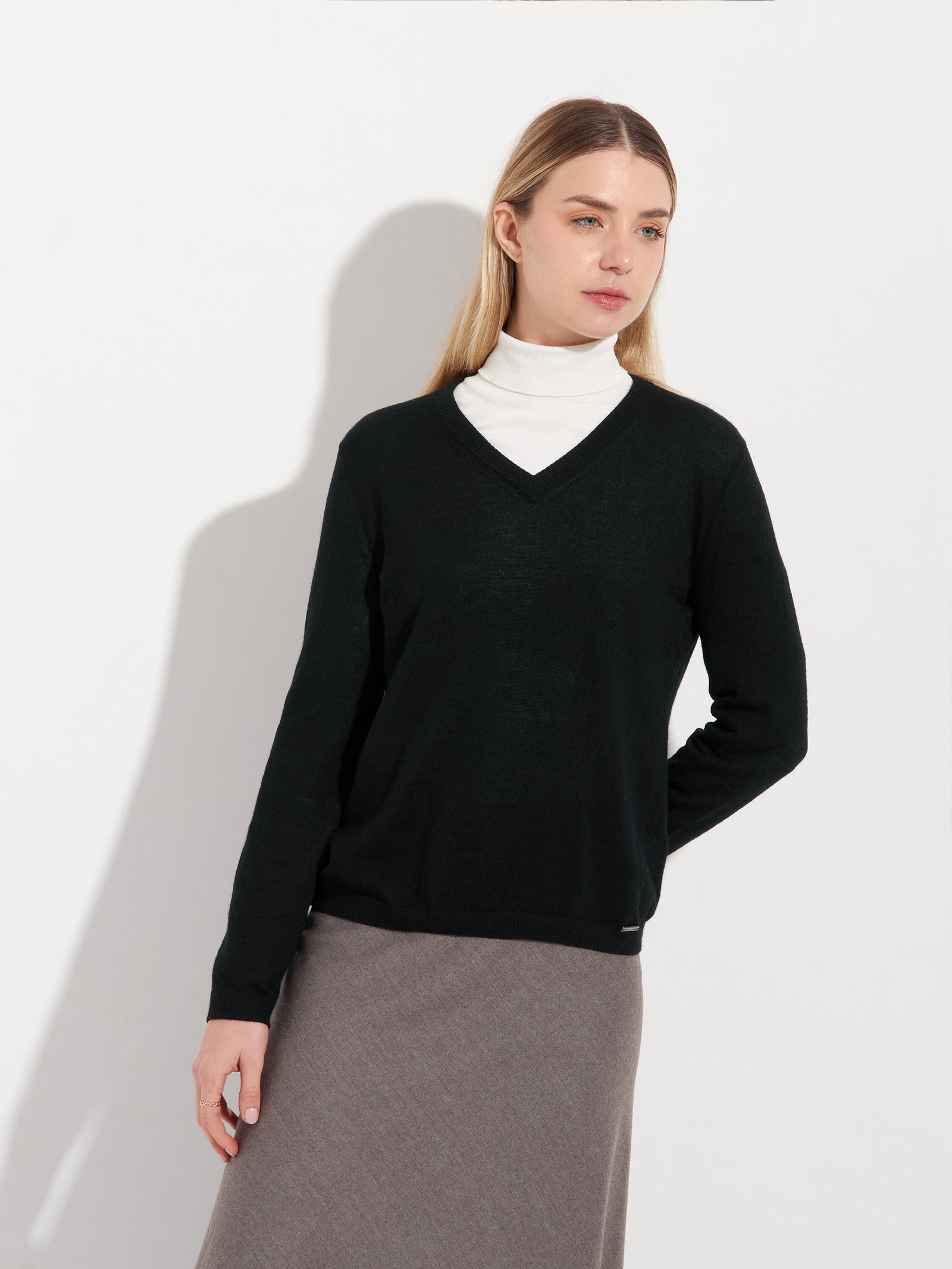 Abril Baby Alpaca Sweater Black