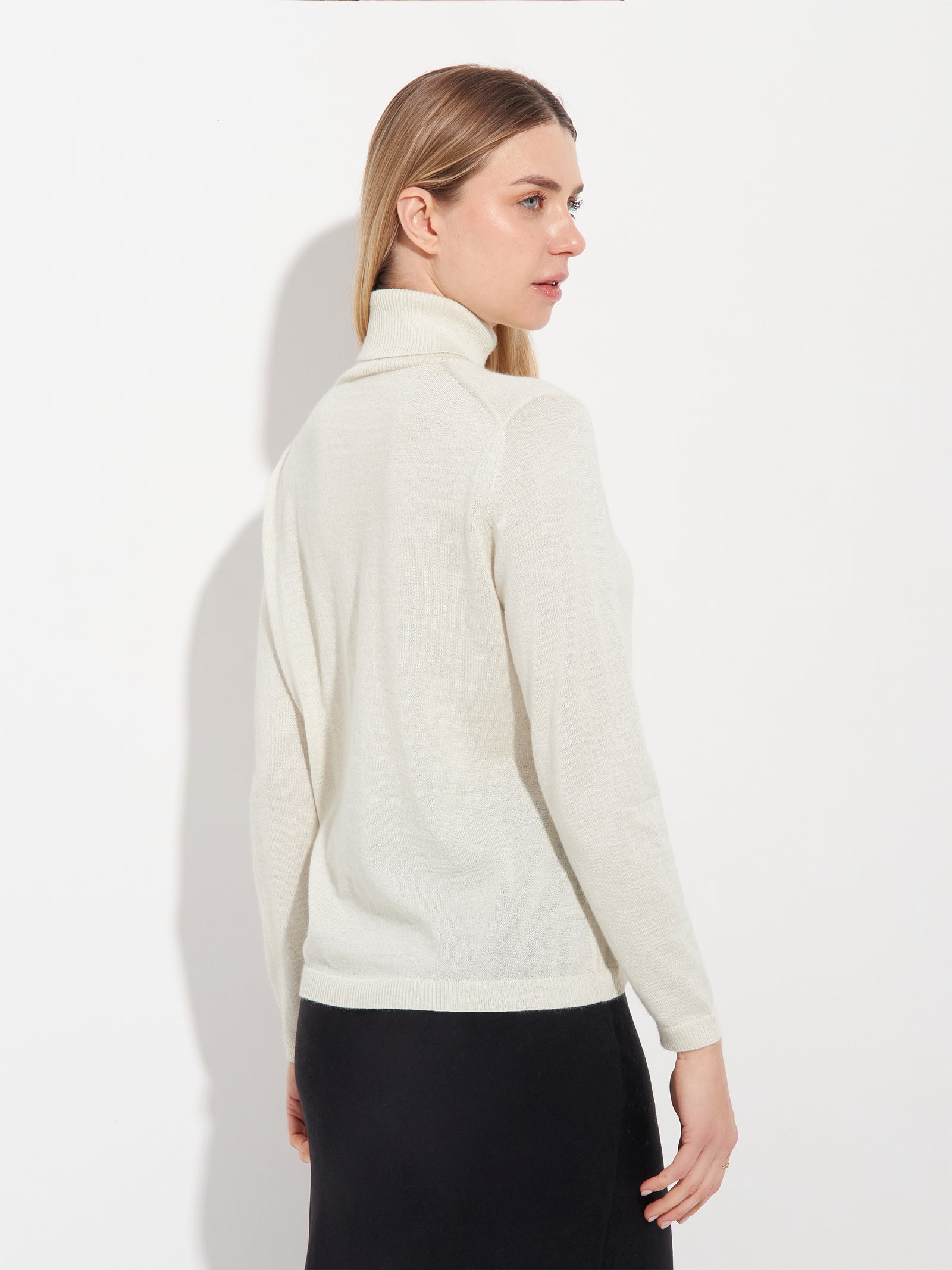 Amber White Sweater Baby Alpaca Color White