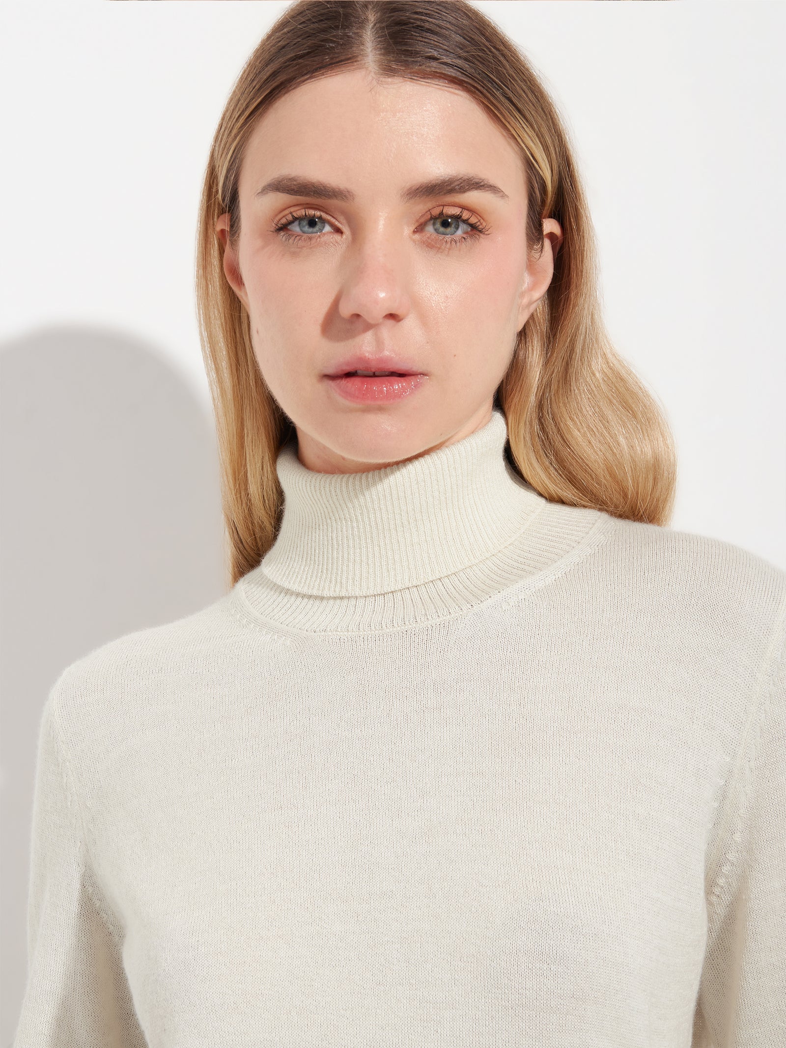 Amber White Sweater Baby Alpaca Color White