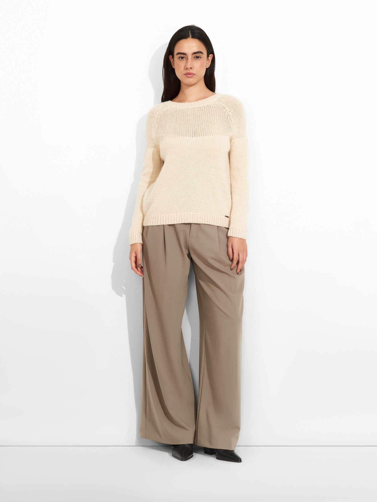 Zabine Beige Cardigan Baby Alpaca Color Beige