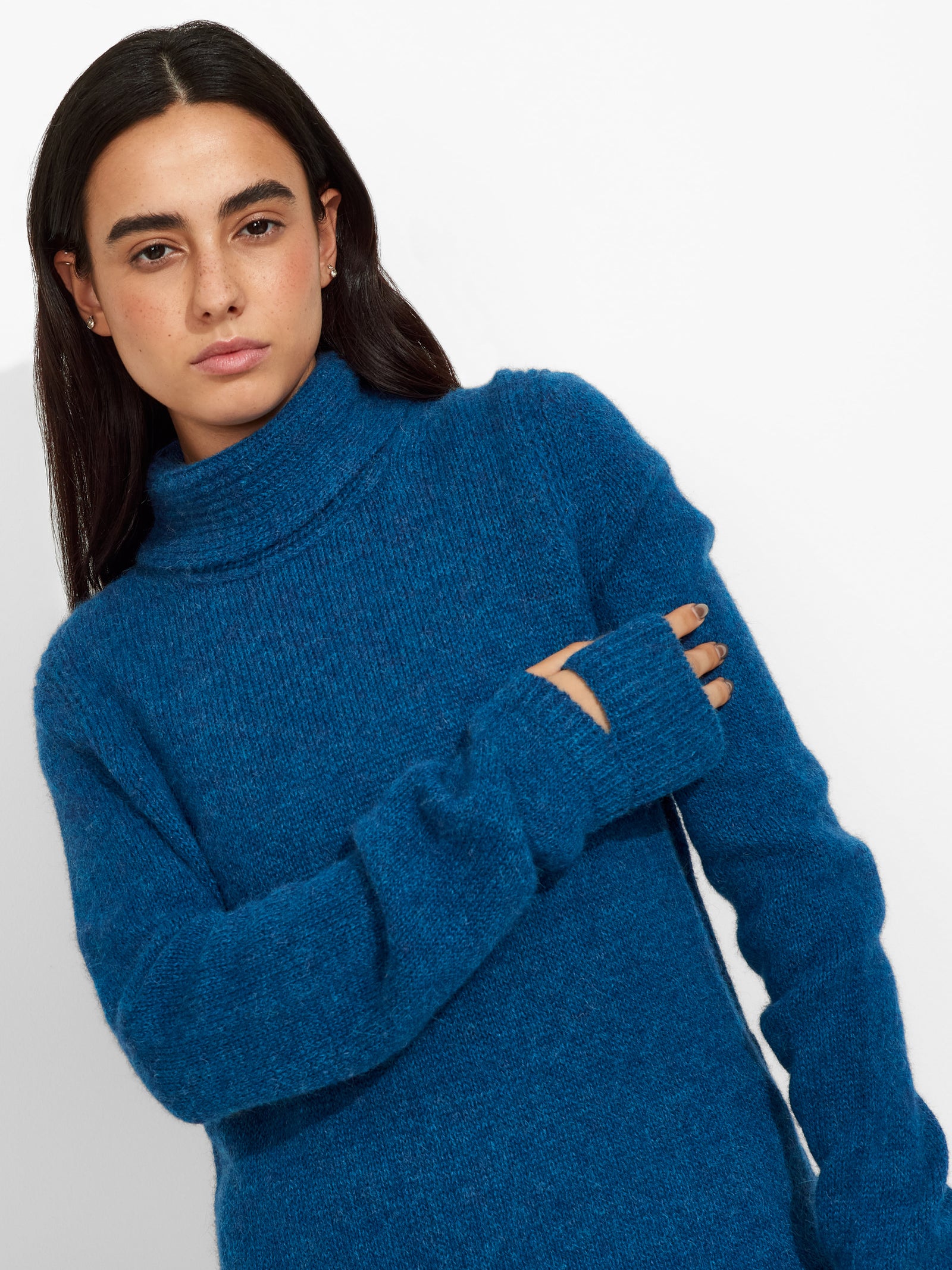 Zero Baby Alpaca Sweater in Blue