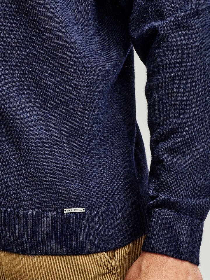 Cárdigan Andreas De Baby Alpaca Color Golondrina