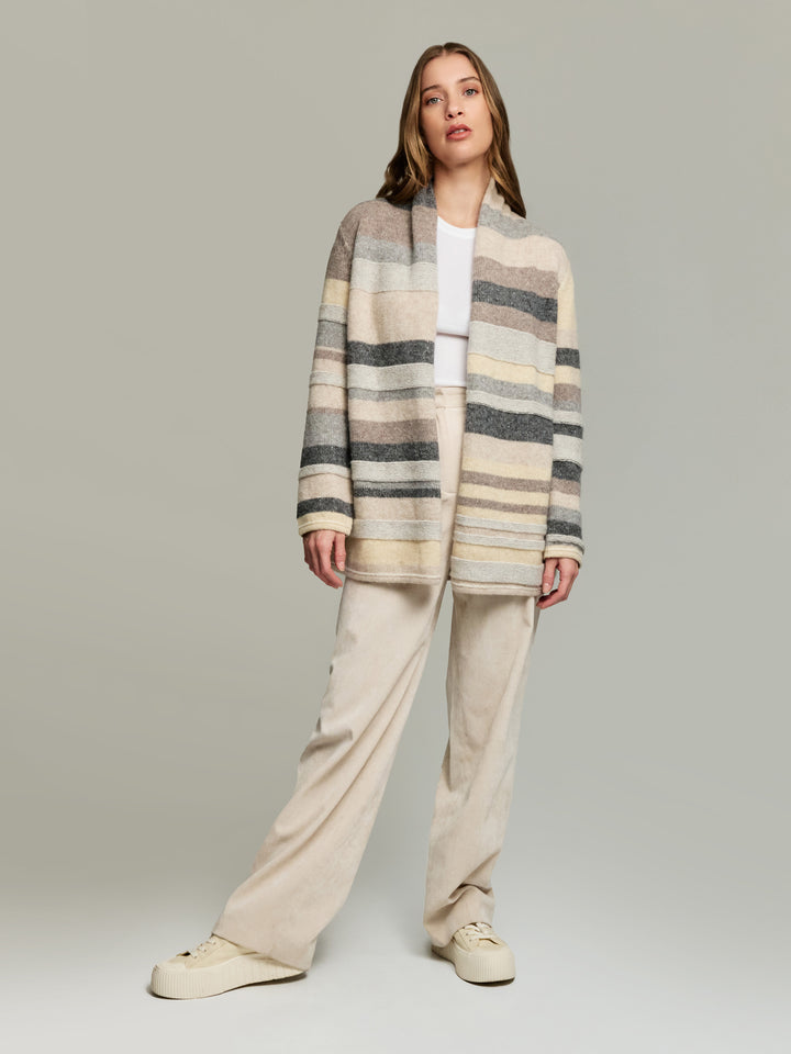 Yesterday Beige Baby Alpaca Cardigan