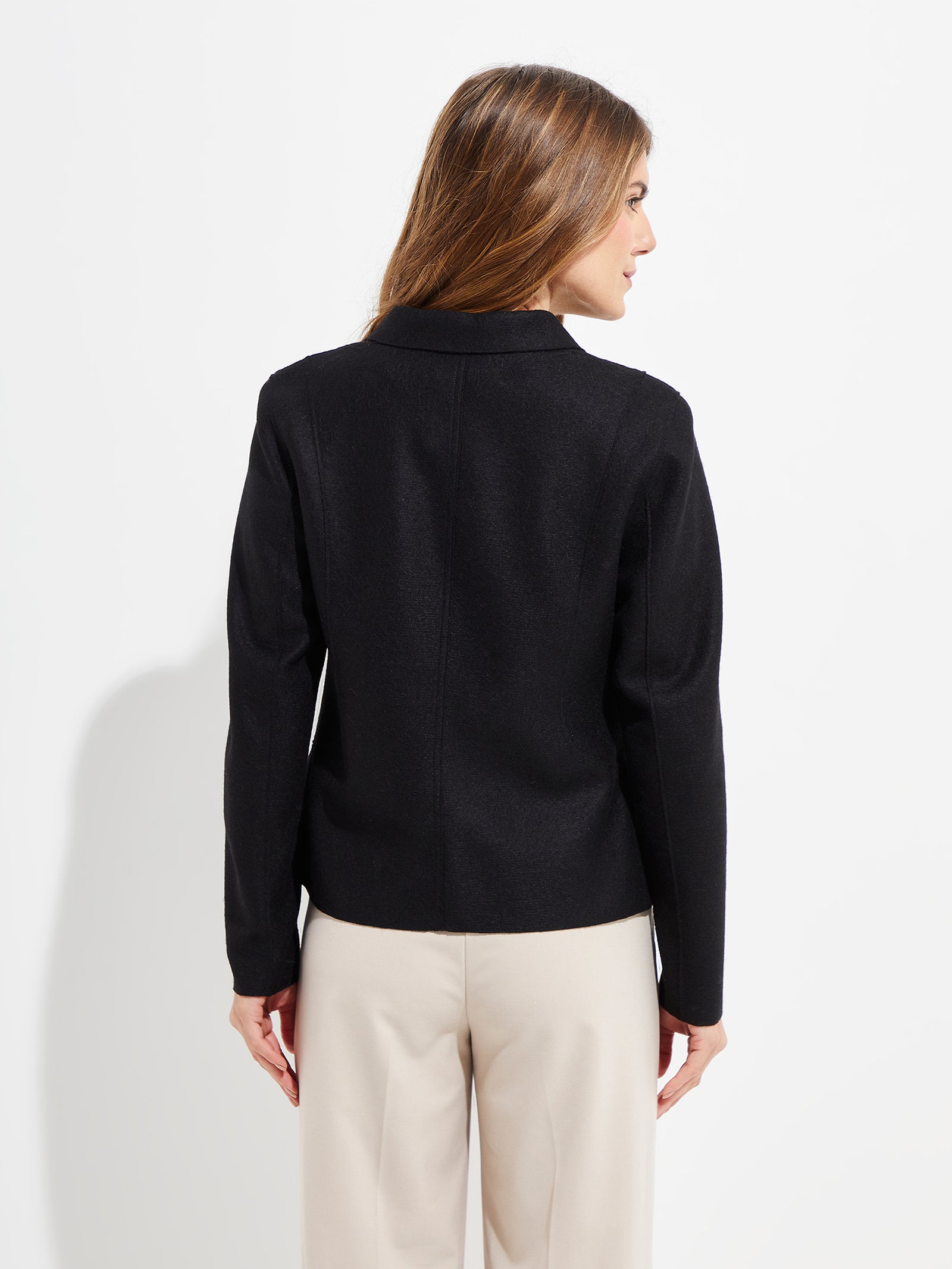 Saco Yzigoing De Alpaca Y Lana Color Negro