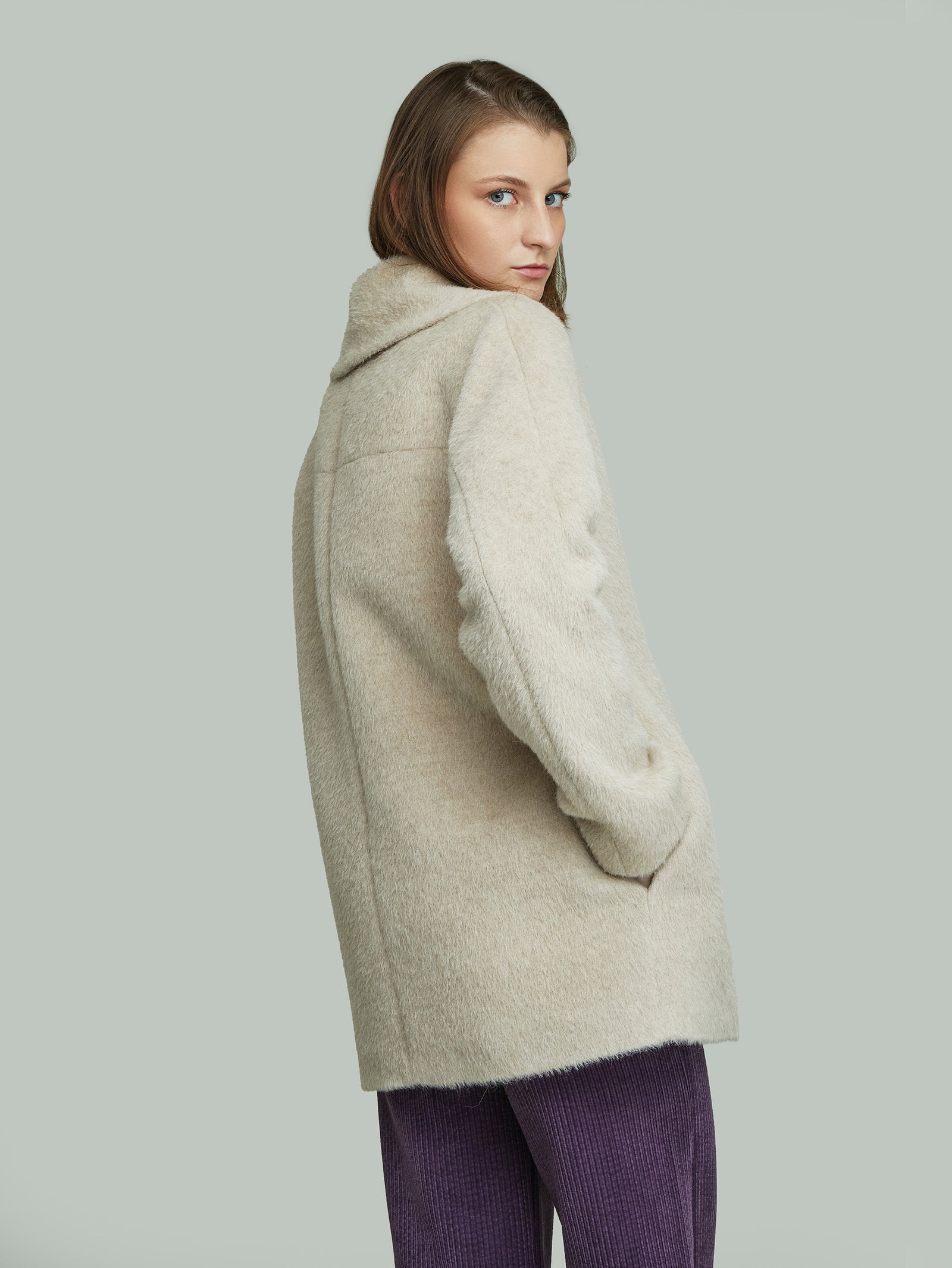 Saco Yvanka De Alpaca Suri Color Beige