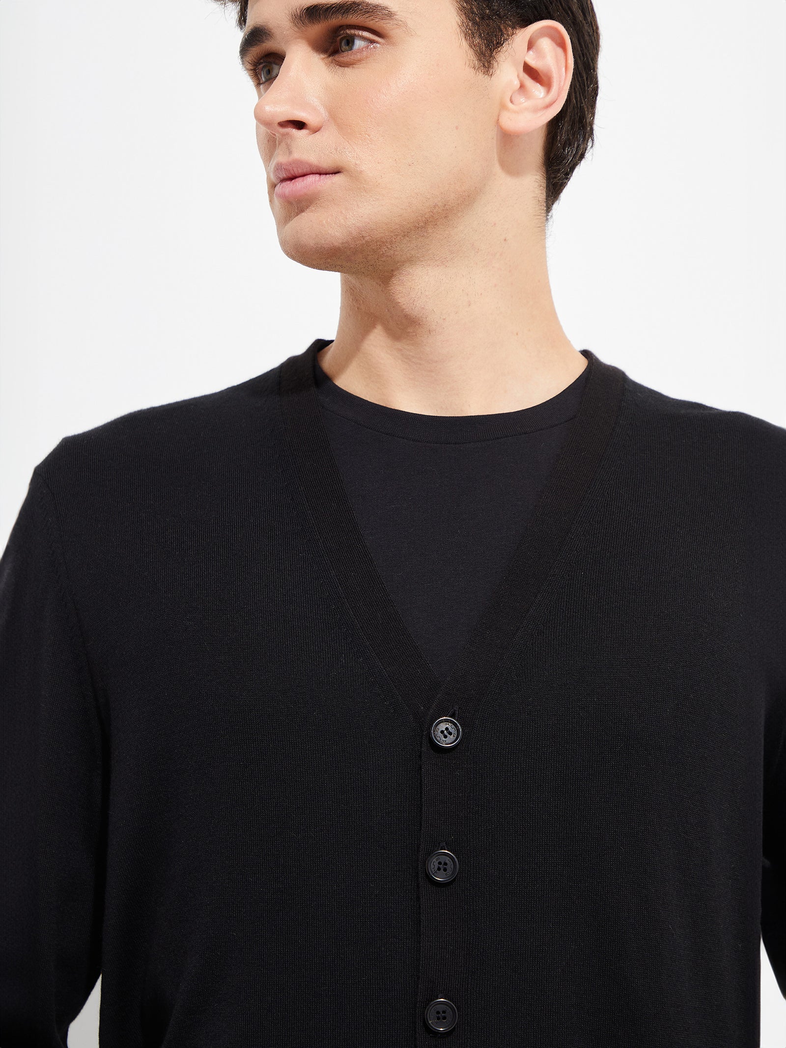 Bernard De Vicuña Cardigan in Black