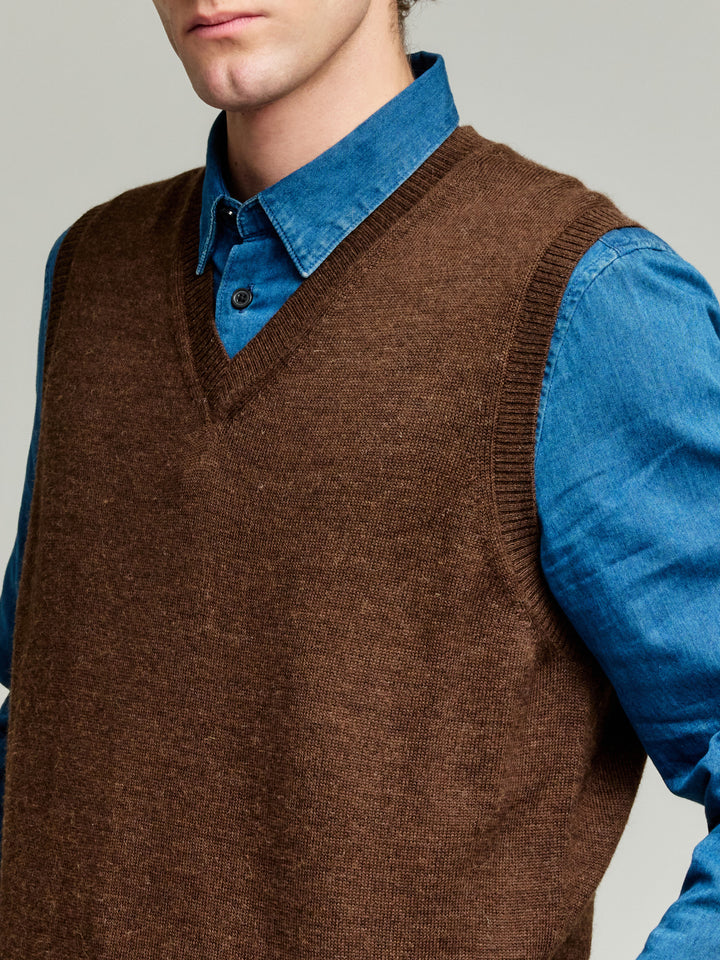 Chaleco Abel De Baby Alpaca Color Marrón