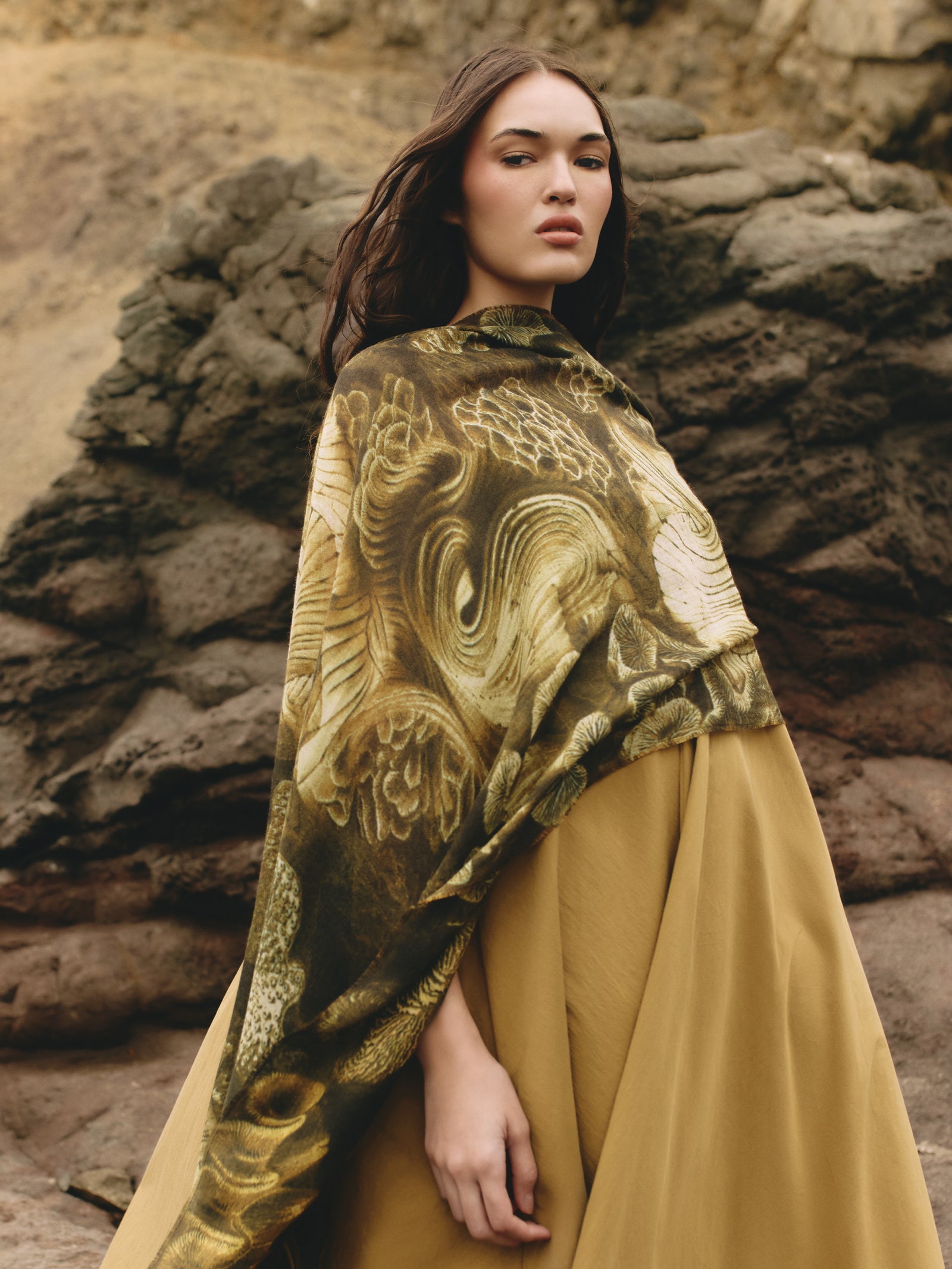 Estola Zanone De Baby Alpaca Color Amarillo