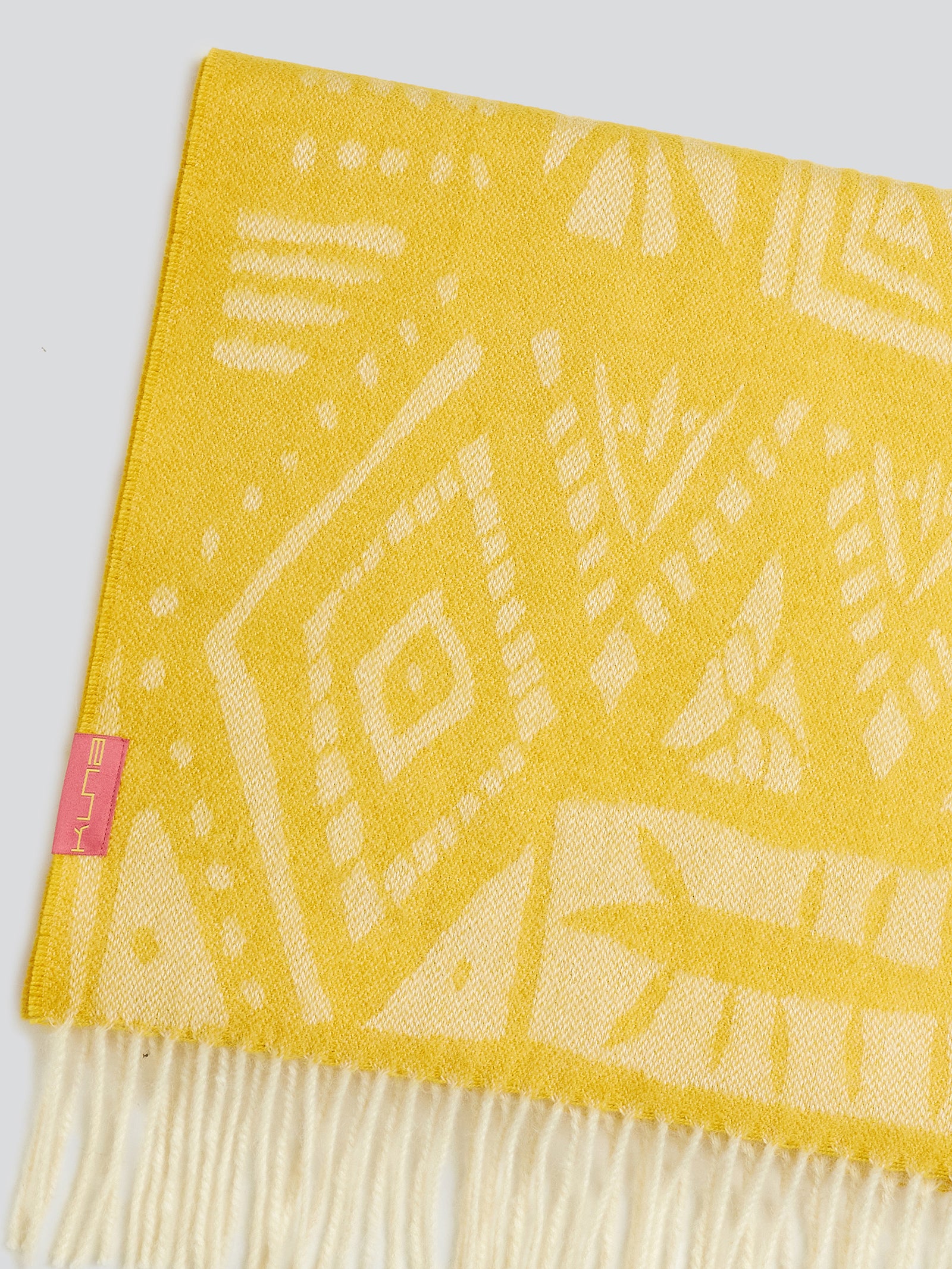 Chalina Yetzali De Baby Alpaca Color Amarillo