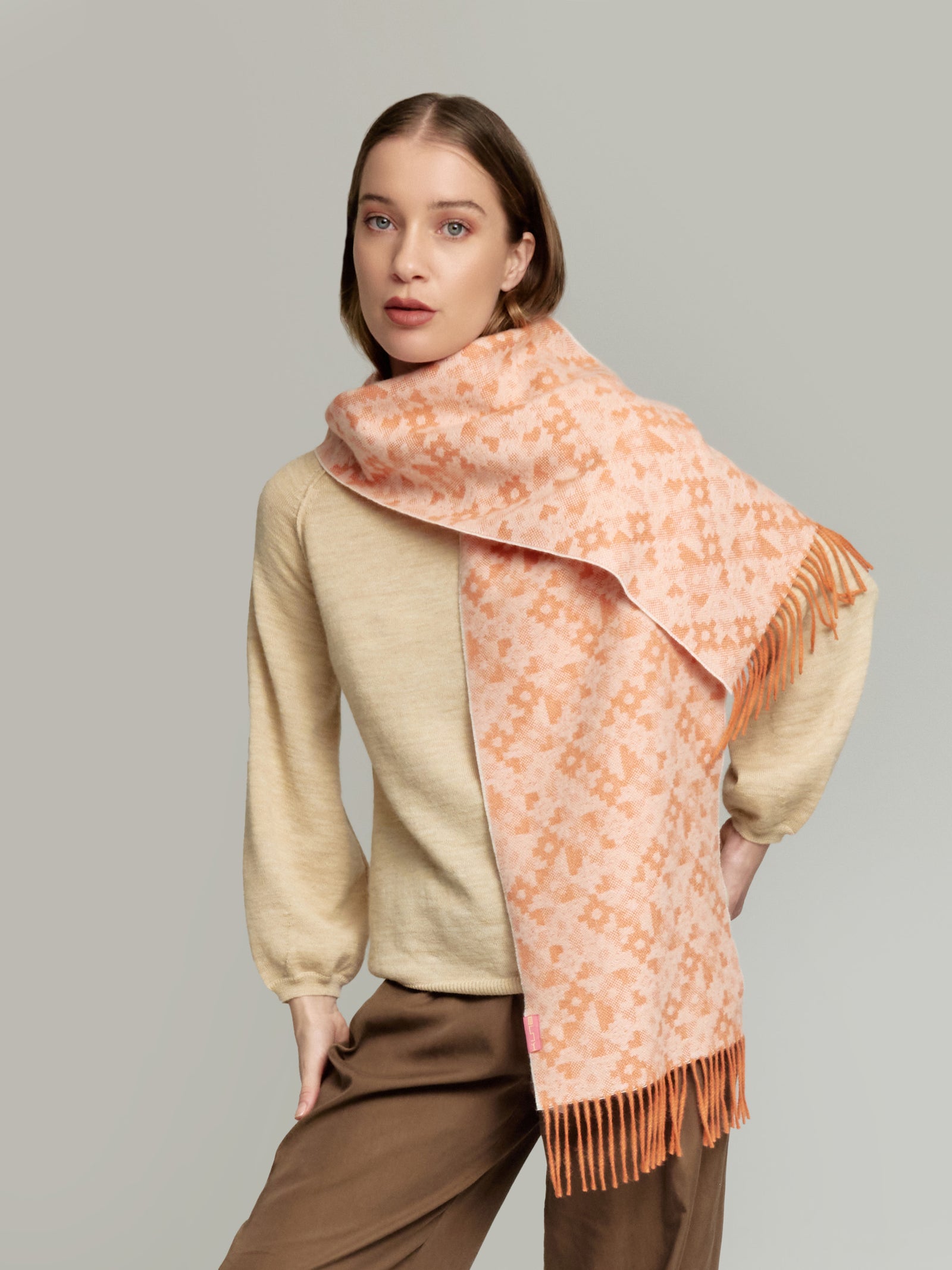 Yldis Scarf Made of Baby Alpaca in Orange