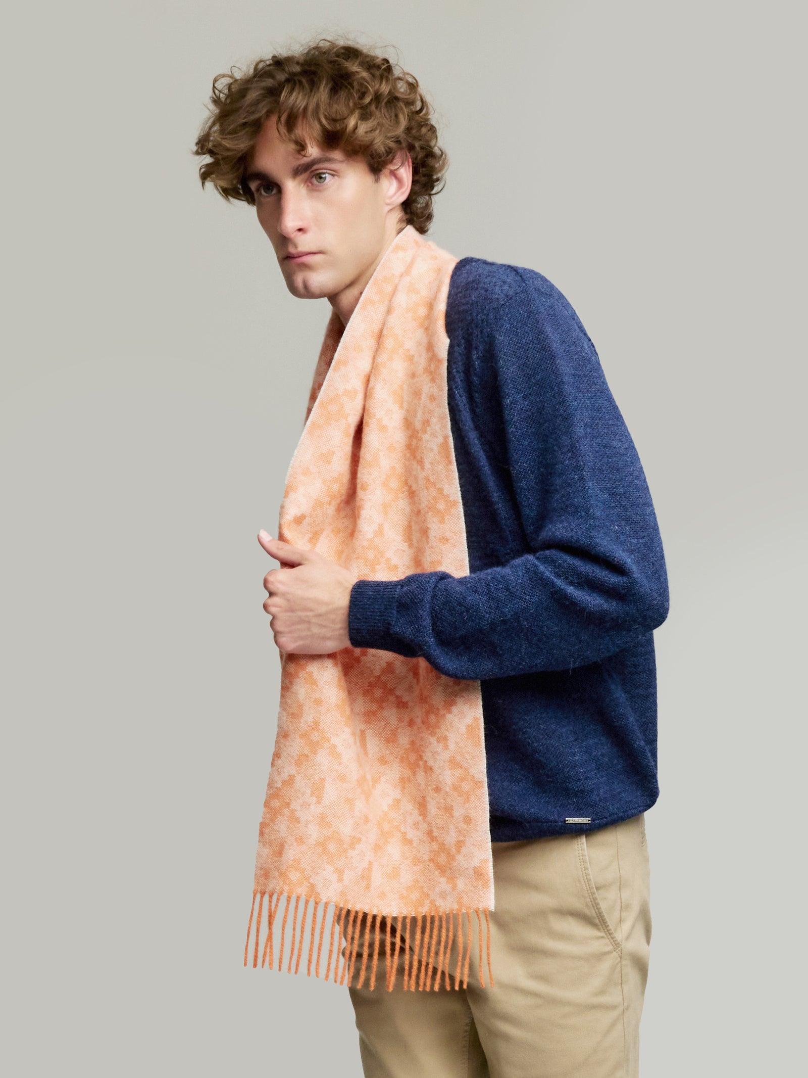 Yldis Scarf Made of Baby Alpaca in Orange