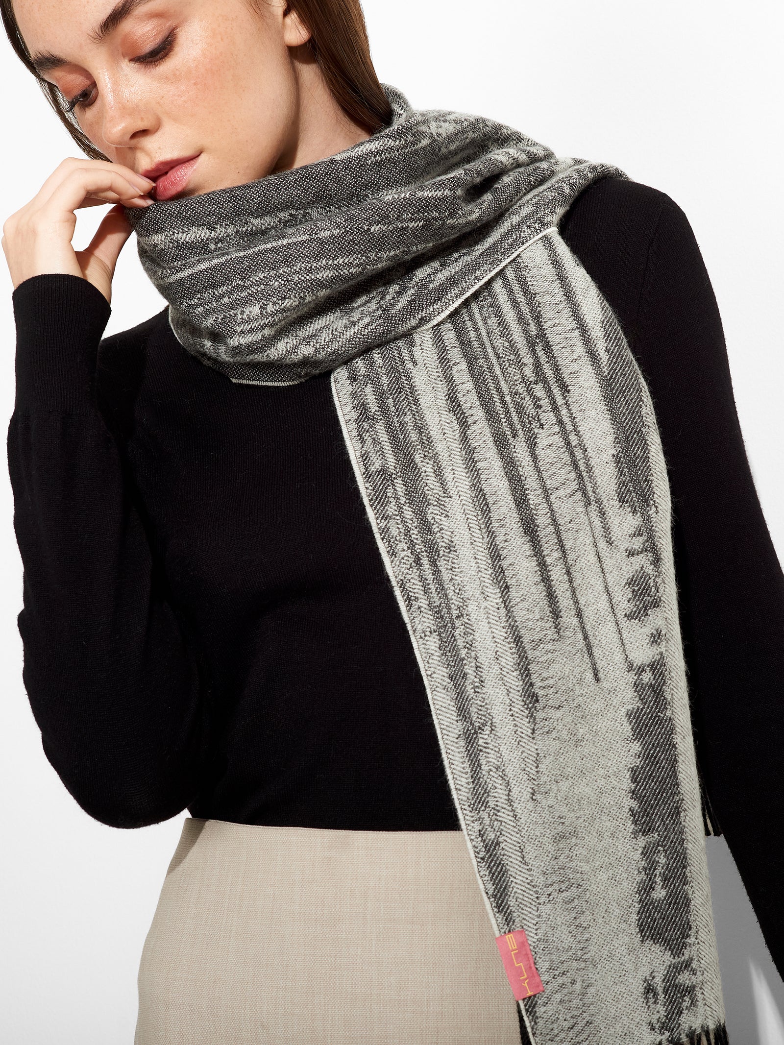 Black Baby Alpaca Zangay Scarf