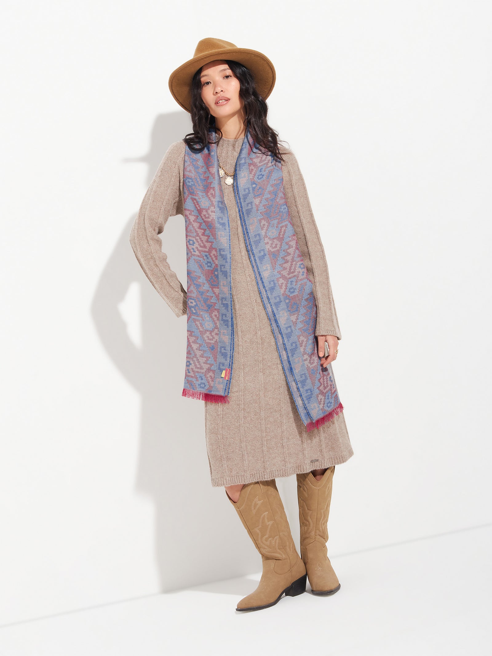 Chalina Chancay - 38 De Baby Alpaca Color Azul