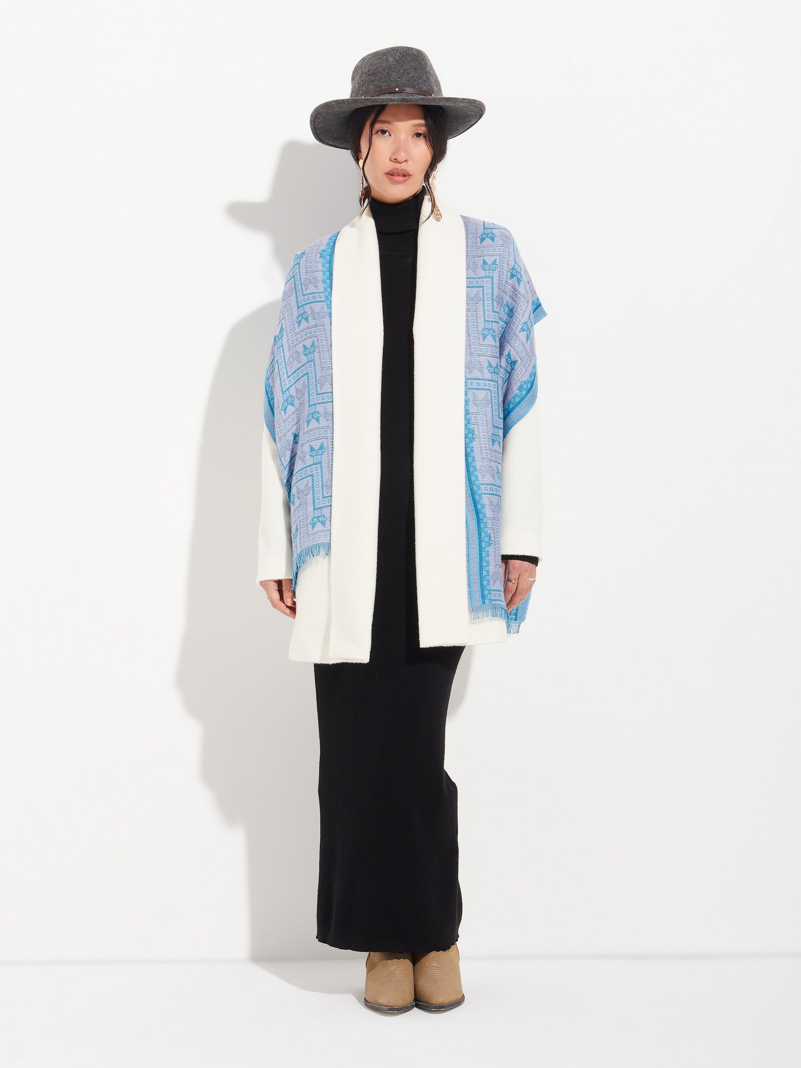 Chalina Chancay - 39 De Baby Alpaca Color Azul