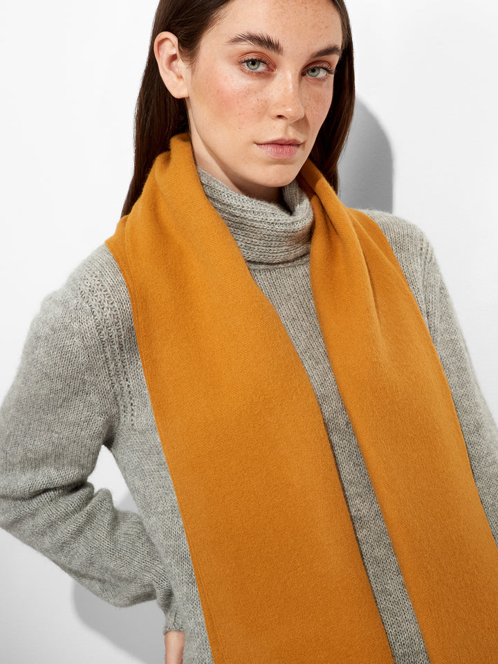 Chalina Adrian De Baby Alpaca Color Amarillo