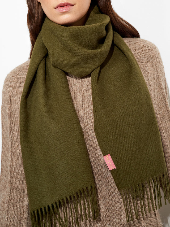 Adrian Scarf Made of Baby Alpaca in Green