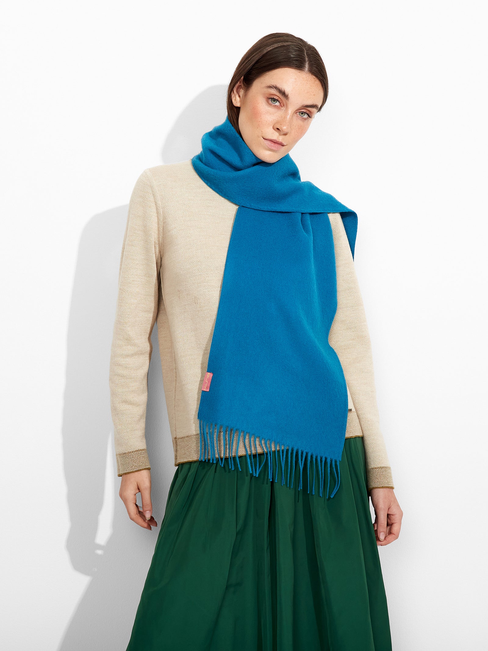 Chalina Adrian De Baby Alpaca Color Turquesa