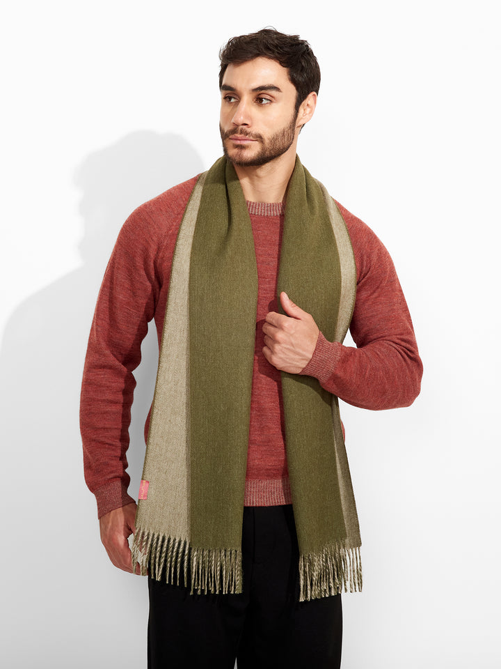 Tundra Scarf Made of Baby Alpaca in Green