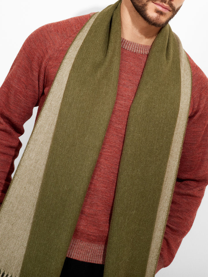 Tundra Scarf Made of Baby Alpaca in Green