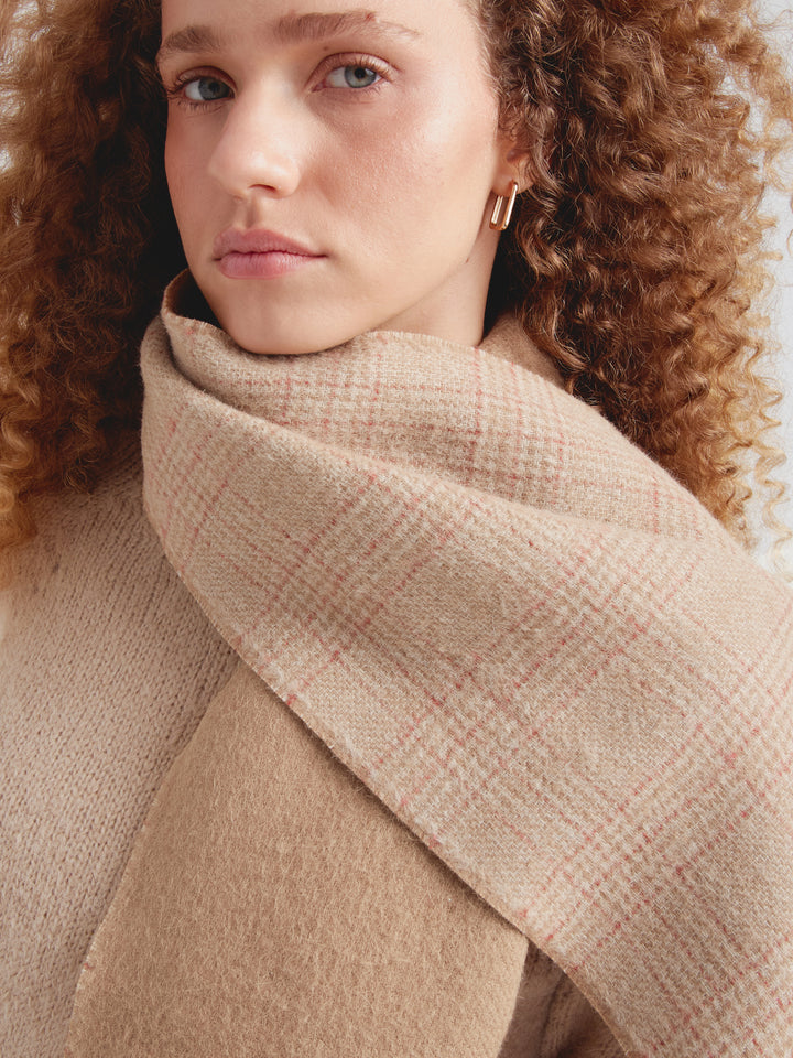 Chalina Cierto De Baby Alpaca Color Camel