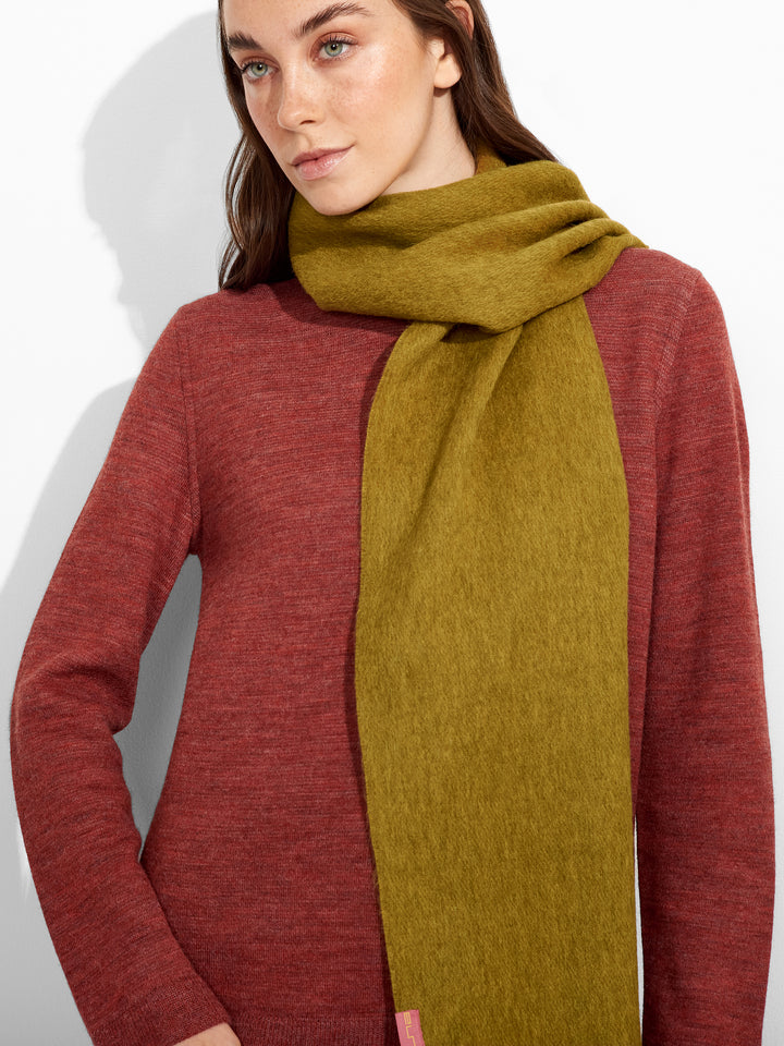 Chalina Zeta De Baby Alpaca Color Verde