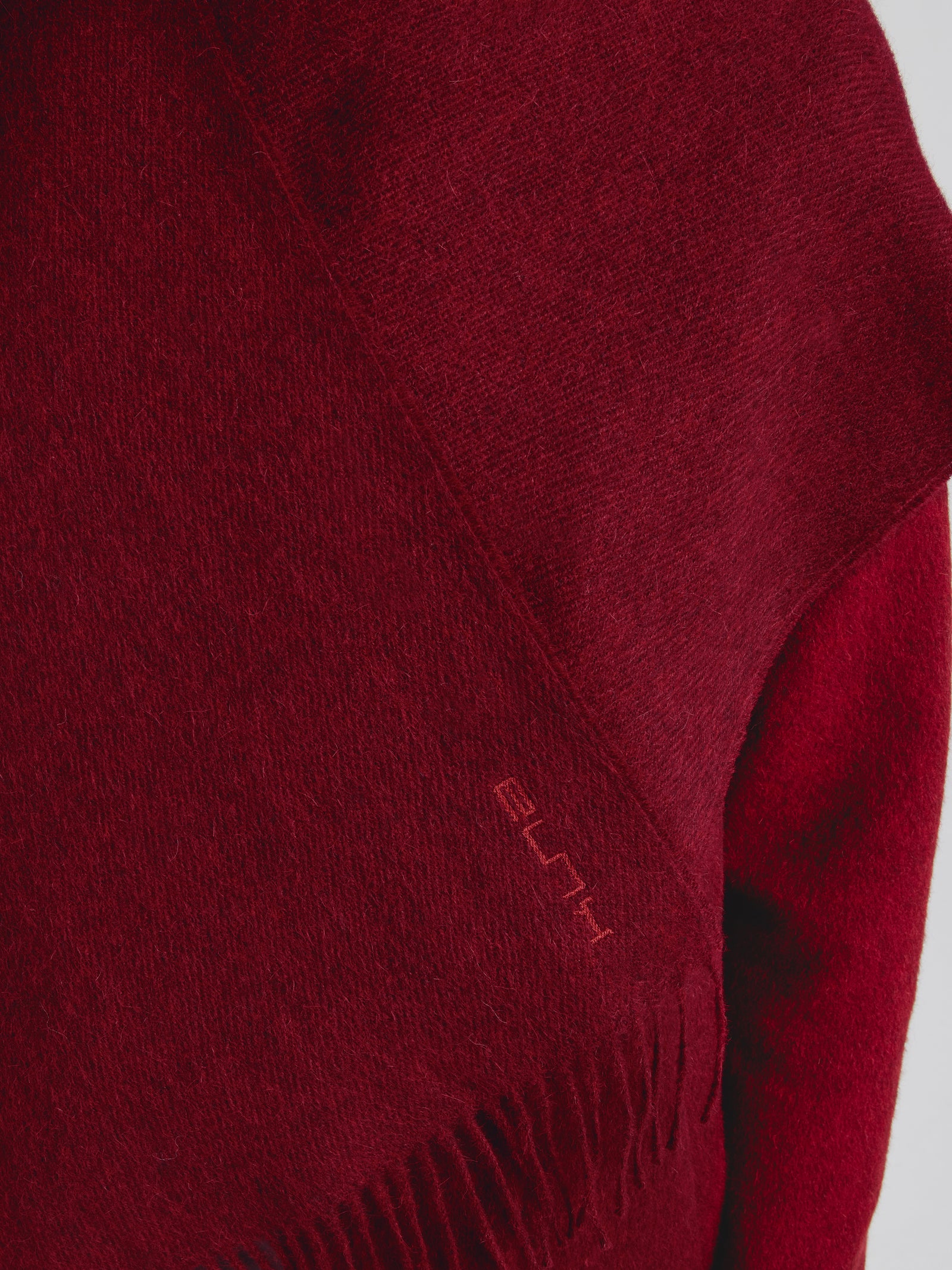 Chalina Zeta B De Baby Alpaca Color Guinda