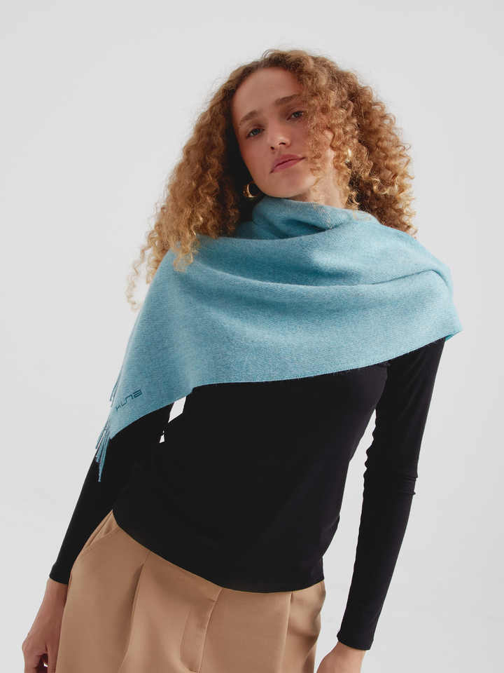 Chalina Zeta B De Baby Alpaca Color Turquesa