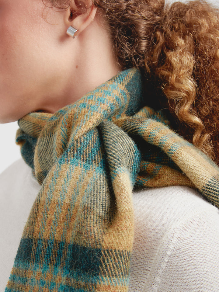 Chalina Check De Baby Alpaca Color Verde