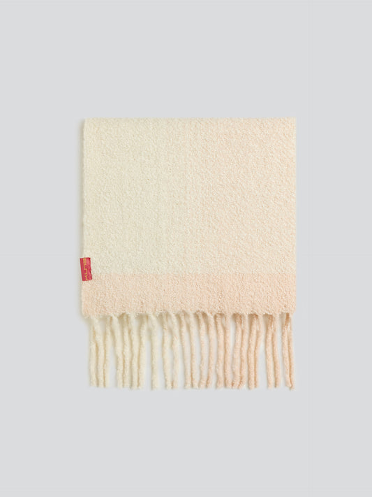 Yanapi Scarf Made of Baby Alpaca in Beige